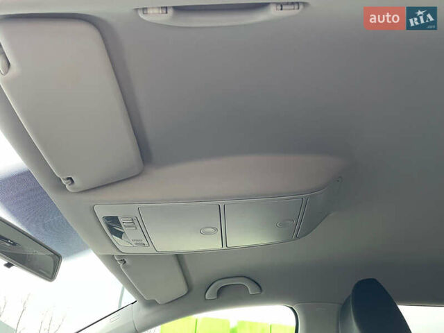 Серый Фольксваген Туран, объемом двигателя 1.6 л и пробегом 196 тыс. км за 8999 $, фото 33 на Automoto.ua