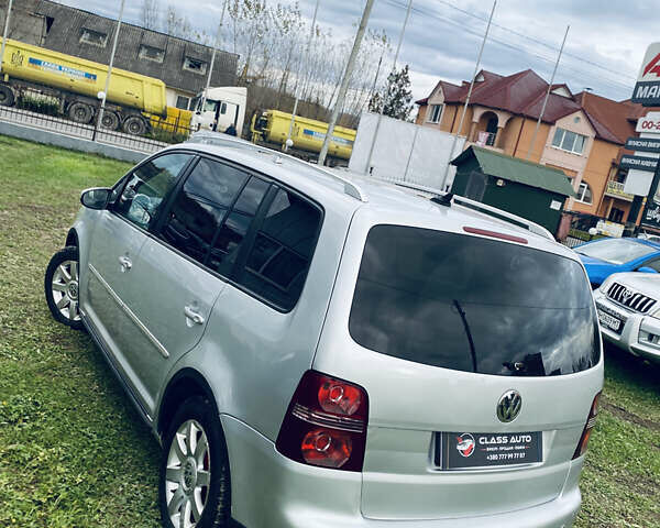 Сірий Фольксваген Туран, об'ємом двигуна 1.9 л та пробігом 200 тис. км за 8500 $, фото 14 на Automoto.ua