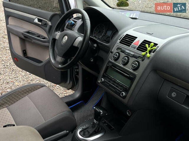 Сірий Фольксваген Туран, об'ємом двигуна 1.4 л та пробігом 197 тис. км за 7600 $, фото 19 на Automoto.ua