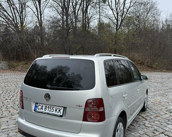 Сірий Фольксваген Туран, об'ємом двигуна 1.39 л та пробігом 182 тис. км за 7950 $, фото 8 на Automoto.ua