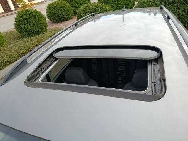 Сірий Фольксваген Туран, об'ємом двигуна 1.6 л та пробігом 213 тис. км за 8600 $, фото 15 на Automoto.ua