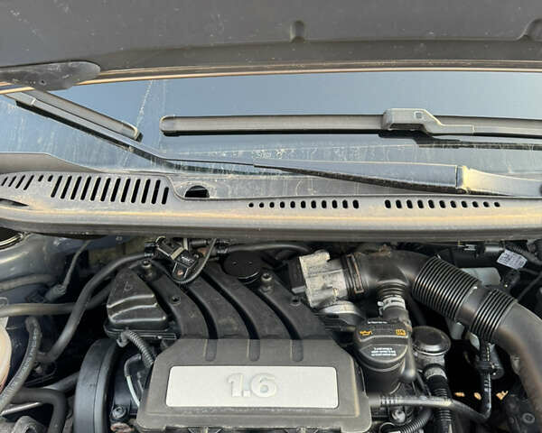 Сірий Фольксваген Туран, об'ємом двигуна 1.6 л та пробігом 191 тис. км за 7700 $, фото 10 на Automoto.ua