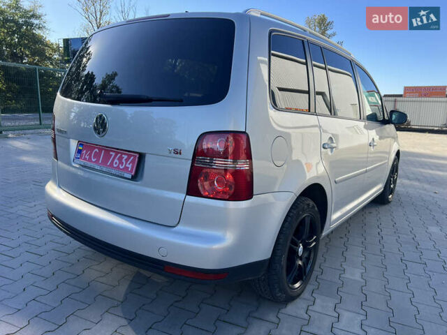 Серый Фольксваген Туран, объемом двигателя 1.4 л и пробегом 235 тыс. км за 7450 $, фото 8 на Automoto.ua