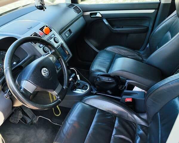 Серый Фольксваген Туран, объемом двигателя 1.9 л и пробегом 310 тыс. км за 7799 $, фото 13 на Automoto.ua