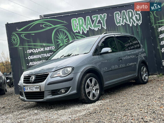 Сірий Фольксваген Туран, об'ємом двигуна 1.4 л та пробігом 197 тис. км за 7600 $, фото 2 на Automoto.ua