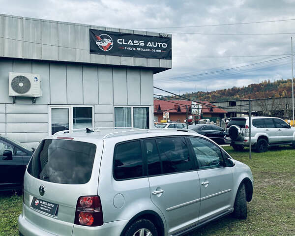 Сірий Фольксваген Туран, об'ємом двигуна 1.9 л та пробігом 200 тис. км за 8500 $, фото 2 на Automoto.ua