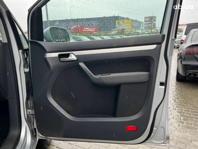 Серый Фольксваген Туран, объемом двигателя 1.4 л и пробегом 256 тыс. км за 7490 $, фото 8 на Automoto.ua