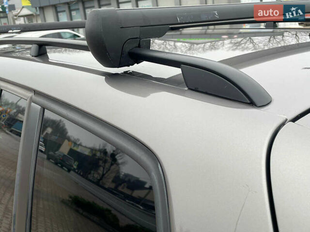 Серый Фольксваген Туран, объемом двигателя 1.6 л и пробегом 196 тыс. км за 8999 $, фото 71 на Automoto.ua