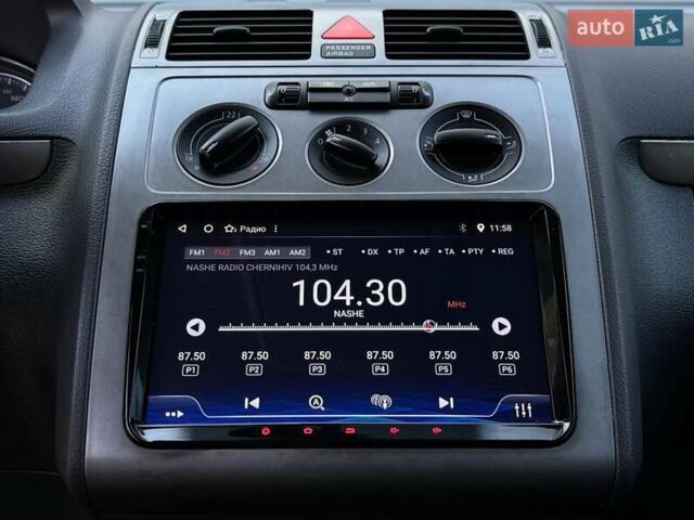 Серый Фольксваген Туран, объемом двигателя 1.6 л и пробегом 278 тыс. км за 8200 $, фото 13 на Automoto.ua