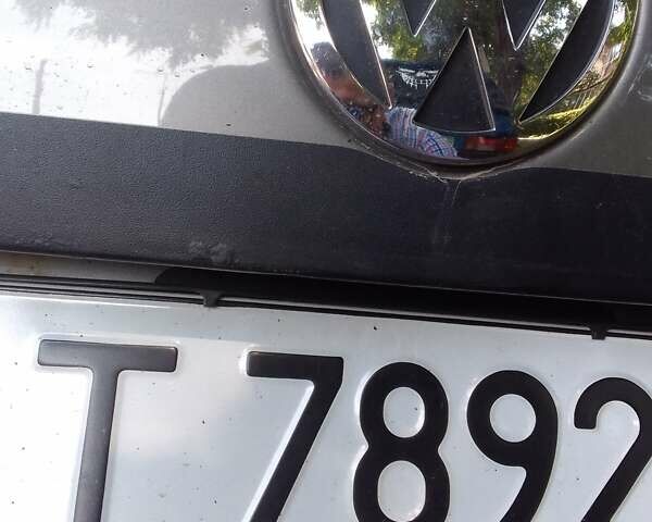 Серый Фольксваген Туран, объемом двигателя 1.97 л и пробегом 260 тыс. км за 8500 $, фото 6 на Automoto.ua