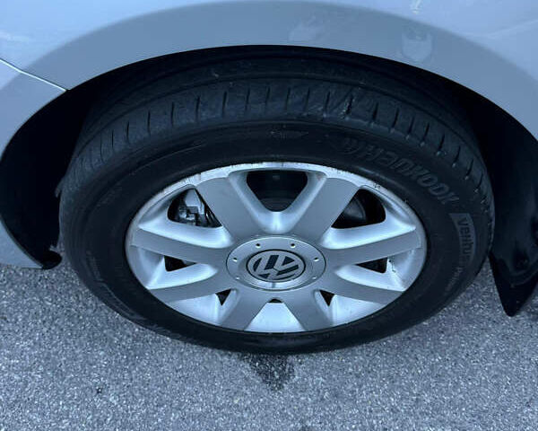 Сірий Фольксваген Туран, об'ємом двигуна 1.6 л та пробігом 212 тис. км за 8499 $, фото 13 на Automoto.ua