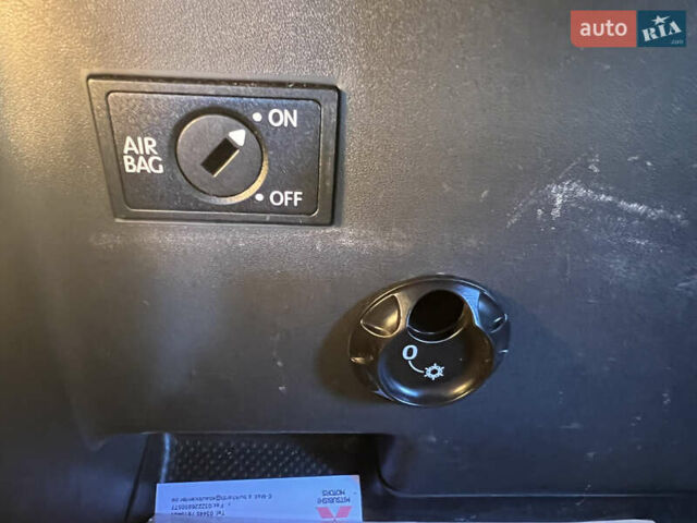 Серый Фольксваген Туран, объемом двигателя 1.4 л и пробегом 235 тыс. км за 7450 $, фото 21 на Automoto.ua