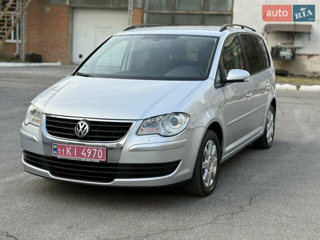 Сірий Фольксваген Туран, об'ємом двигуна 0 л та пробігом 212 тис. км за 9199 $, фото 10 на Automoto.ua