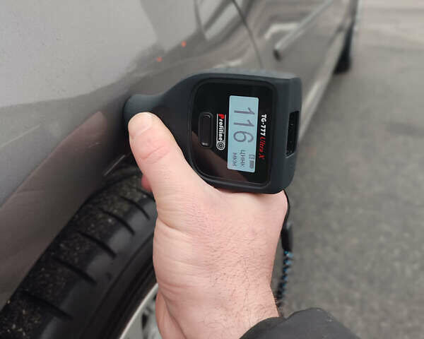 Серый Фольксваген Туран, объемом двигателя 1.6 л и пробегом 196 тыс. км за 8999 $, фото 53 на Automoto.ua