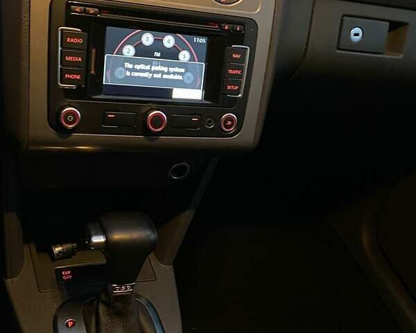 Сірий Фольксваген Туран, об'ємом двигуна 1.4 л та пробігом 174 тис. км за 6999 $, фото 12 на Automoto.ua