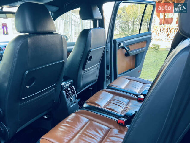 Сірий Фольксваген Туран, об'ємом двигуна 0 л та пробігом 235 тис. км за 7998 $, фото 14 на Automoto.ua