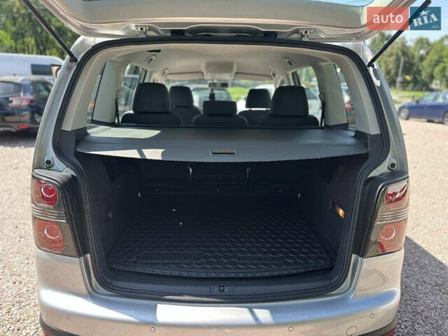 Серый Фольксваген Туран, объемом двигателя 1.39 л и пробегом 167 тыс. км за 8300 $, фото 20 на Automoto.ua