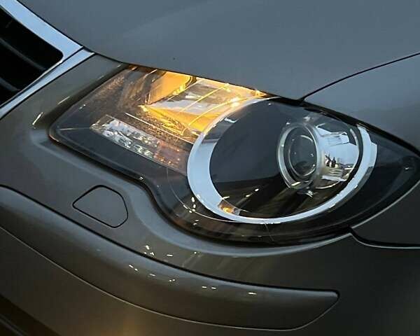 Серый Фольксваген Туран, объемом двигателя 1.4 л и пробегом 174 тыс. км за 6800 $, фото 5 на Automoto.ua