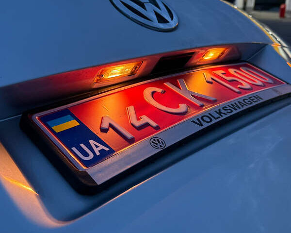 Сірий Фольксваген Туран, об'ємом двигуна 1.6 л та пробігом 212 тис. км за 8499 $, фото 63 на Automoto.ua