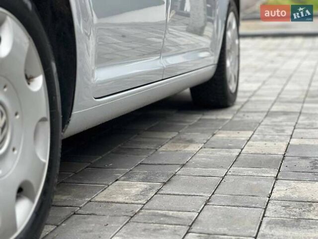 Серый Фольксваген Туран, объемом двигателя 1.6 л и пробегом 198 тыс. км за 8399 $, фото 44 на Automoto.ua