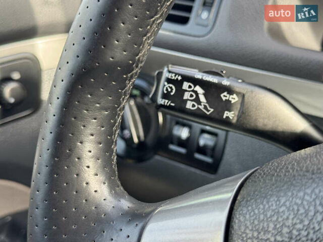 Сірий Фольксваген Туран, об'ємом двигуна 1.4 л та пробігом 197 тис. км за 7690 $, фото 39 на Automoto.ua