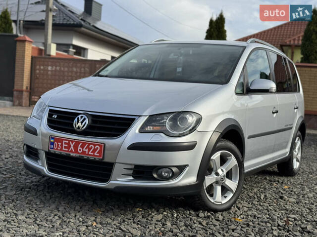 Сірий Фольксваген Туран, об'ємом двигуна 1.4 л та пробігом 197 тис. км за 7690 $, фото 2 на Automoto.ua