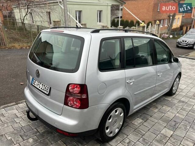 Серый Фольксваген Туран, объемом двигателя 1.6 л и пробегом 198 тыс. км за 8399 $, фото 32 на Automoto.ua