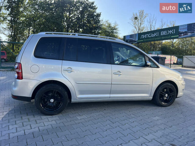 Серый Фольксваген Туран, объемом двигателя 1.4 л и пробегом 235 тыс. км за 7450 $, фото 9 на Automoto.ua