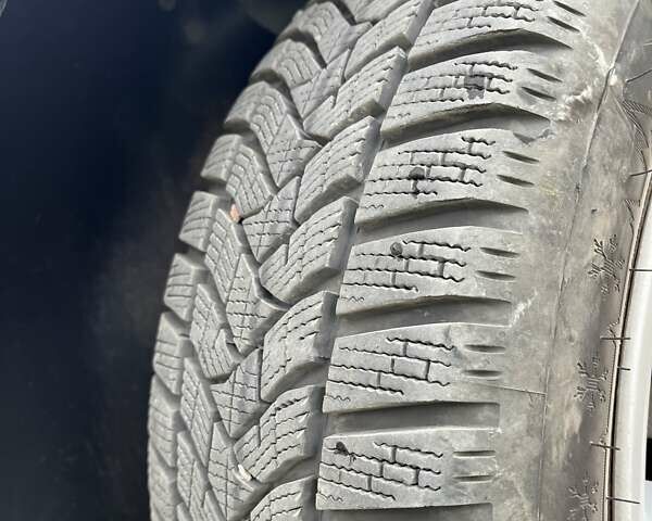 Сірий Фольксваген Туран, об'ємом двигуна 1.39 л та пробігом 204 тис. км за 7100 $, фото 23 на Automoto.ua