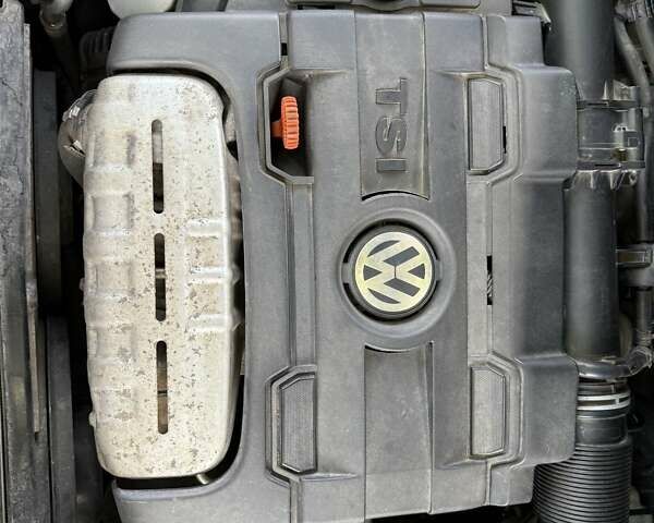 Сірий Фольксваген Туран, об'ємом двигуна 1.39 л та пробігом 250 тис. км за 7000 $, фото 19 на Automoto.ua