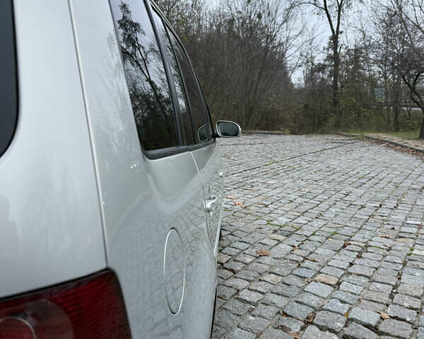 Сірий Фольксваген Туран, об'ємом двигуна 1.39 л та пробігом 182 тис. км за 7950 $, фото 17 на Automoto.ua