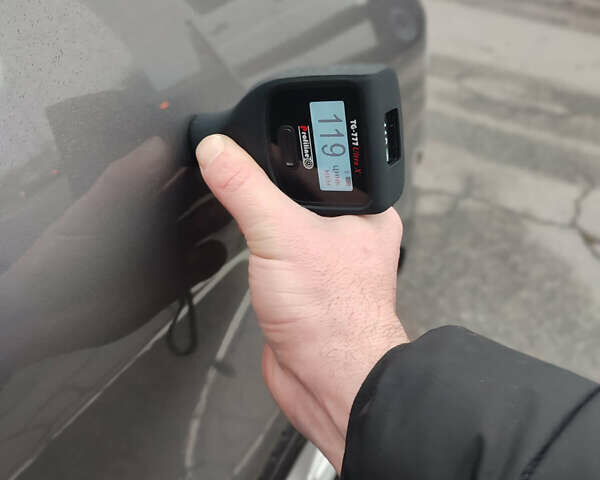 Серый Фольксваген Туран, объемом двигателя 1.6 л и пробегом 196 тыс. км за 8999 $, фото 52 на Automoto.ua