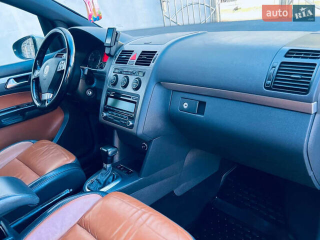 Сірий Фольксваген Туран, об'ємом двигуна 1.9 л та пробігом 200 тис. км за 8500 $, фото 30 на Automoto.ua