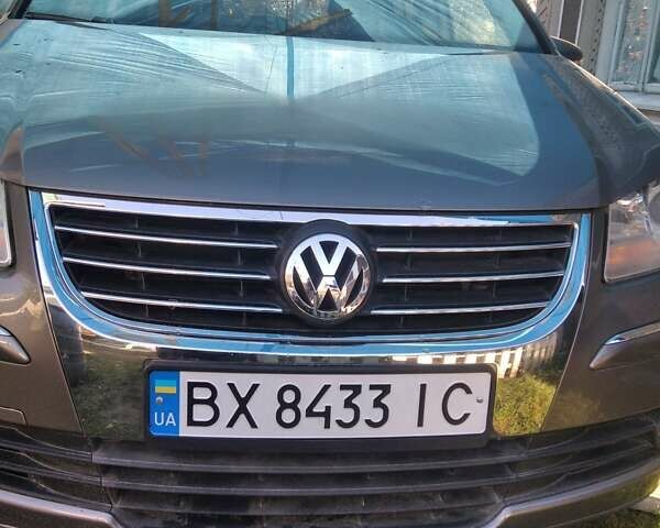 Сірий Фольксваген Туран, об'ємом двигуна 1.4 л та пробігом 211 тис. км за 6600 $, фото 2 на Automoto.ua