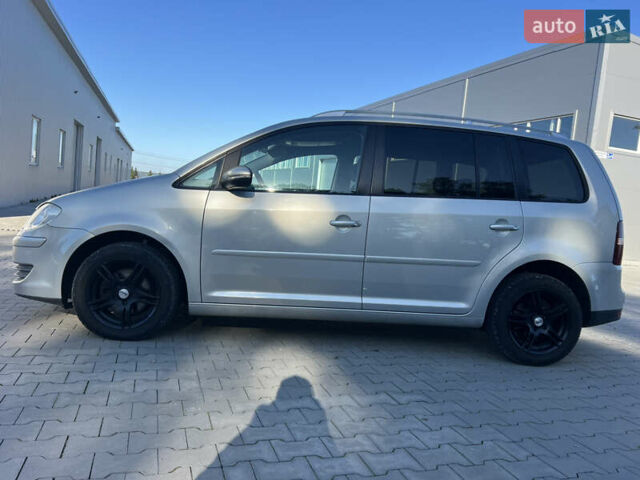 Серый Фольксваген Туран, объемом двигателя 1.4 л и пробегом 235 тыс. км за 7450 $, фото 5 на Automoto.ua