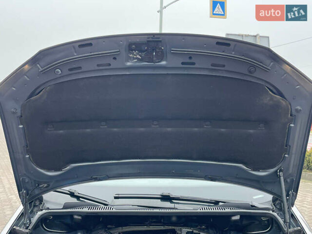 Серый Фольксваген Туран, объемом двигателя 1.6 л и пробегом 196 тыс. км за 8999 $, фото 163 на Automoto.ua