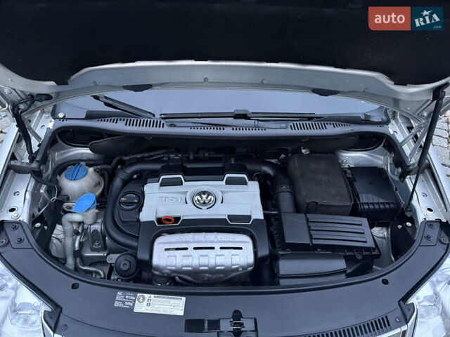 Сірий Фольксваген Туран, об'ємом двигуна 1.39 л та пробігом 182 тис. км за 7950 $, фото 48 на Automoto.ua