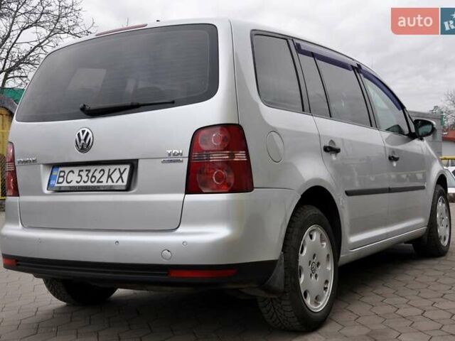 Сірий Фольксваген Туран, об'ємом двигуна 1.9 л та пробігом 172 тис. км за 6999 $, фото 8 на Automoto.ua