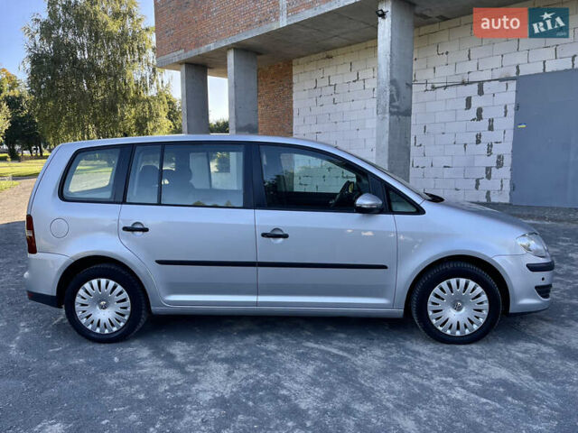 Сірий Фольксваген Туран, об'ємом двигуна 1.4 л та пробігом 173 тис. км за 7300 $, фото 3 на Automoto.ua