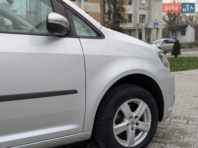 Серый Фольксваген Туран, объемом двигателя 1.4 л и пробегом 274 тыс. км за 7500 $, фото 7 на Automoto.ua