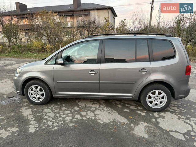 Серый Фольксваген Туран, объемом двигателя 1.4 л и пробегом 286 тыс. км за 8500 $, фото 2 на Automoto.ua