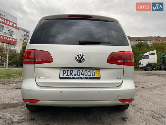 Серый Фольксваген Туран, объемом двигателя 1.39 л и пробегом 168 тыс. км за 9500 $, фото 14 на Automoto.ua