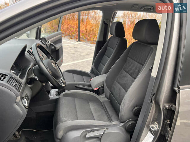 Сірий Фольксваген Туран, об'ємом двигуна 1.4 л та пробігом 135 тис. км за 6900 $, фото 14 на Automoto.ua