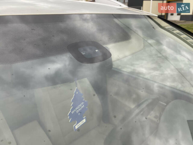 Серый Фольксваген Туран, объемом двигателя 1.39 л и пробегом 168 тыс. км за 9500 $, фото 31 на Automoto.ua