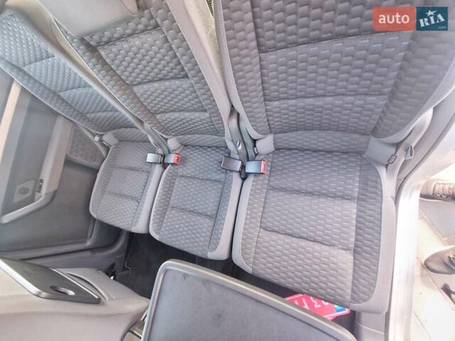 Серый Фольксваген Туран, объемом двигателя 1.4 л и пробегом 196 тыс. км за 6400 $, фото 24 на Automoto.ua