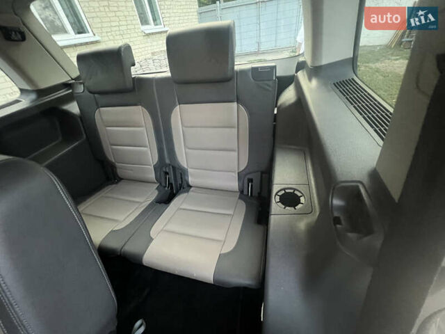 Серый Фольксваген Туран, объемом двигателя 1.97 л и пробегом 296 тыс. км за 10500 $, фото 17 на Automoto.ua