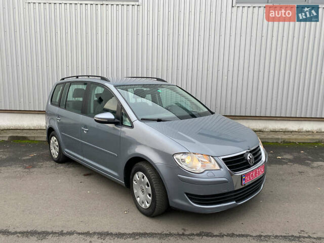 Серый Фольксваген Туран, объемом двигателя 1.4 л и пробегом 220 тыс. км за 7900 $, фото 21 на Automoto.ua