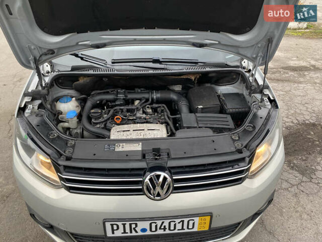 Серый Фольксваген Туран, объемом двигателя 1.39 л и пробегом 168 тыс. км за 9500 $, фото 68 на Automoto.ua