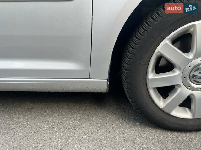 Серый Фольксваген Туран, объемом двигателя 1.4 л и пробегом 179 тыс. км за 8500 $, фото 15 на Automoto.ua