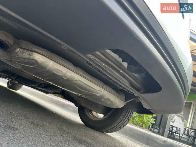 Серый Фольксваген Туран, объемом двигателя 1.4 л и пробегом 179 тыс. км за 8500 $, фото 17 на Automoto.ua